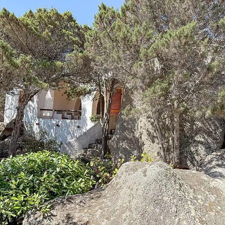 Villa John C Capo Testa