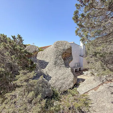 Villa John C Capo Testa