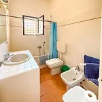 Villa John C Capo Testa