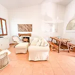Villa John C